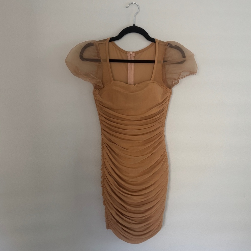 Bandage Bodycon Tan Caramel Brown Ruched Short Sleeve Dress with Zip Up Back